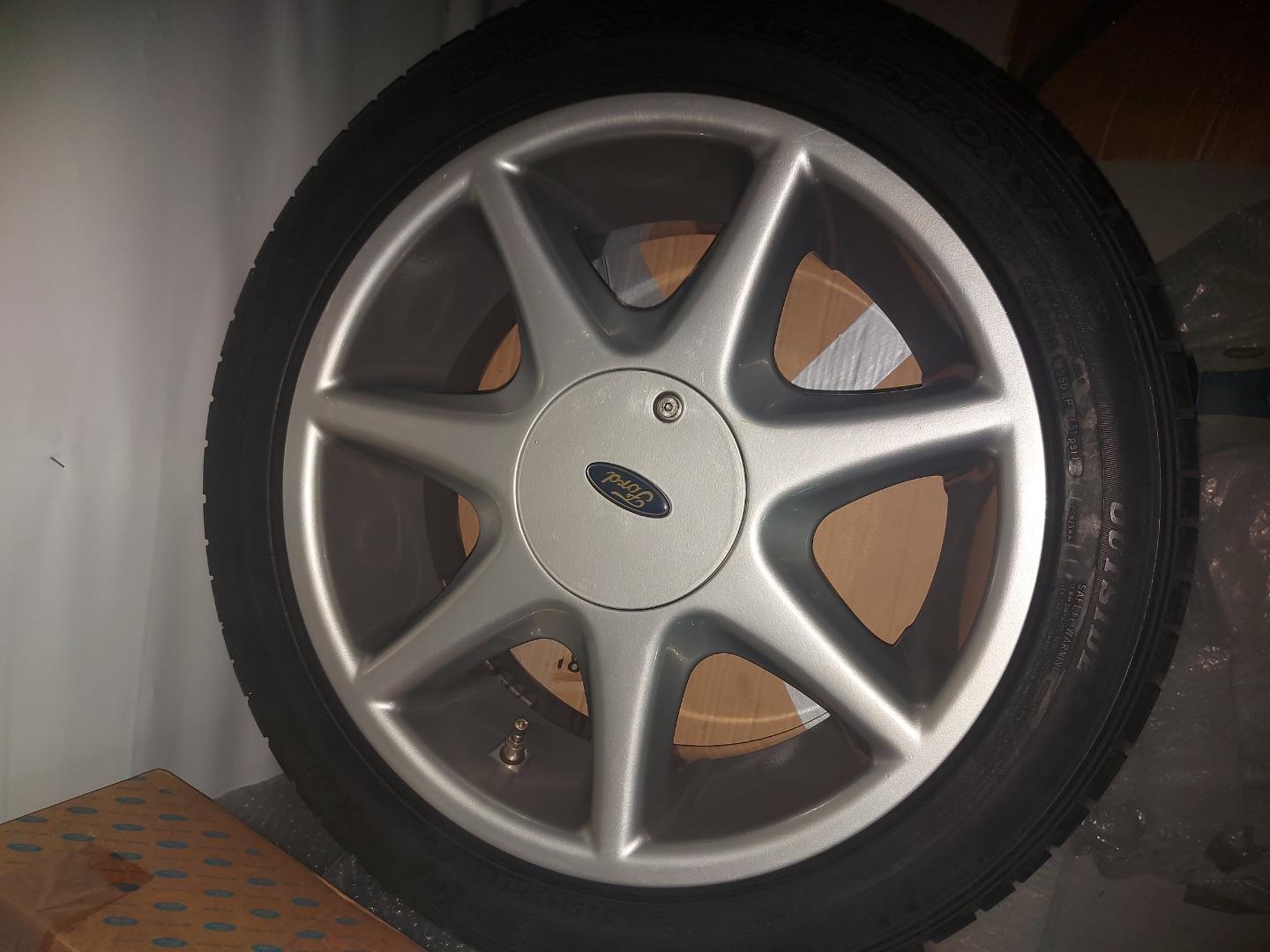 Ford Softlines 17"