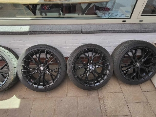 Foto 1