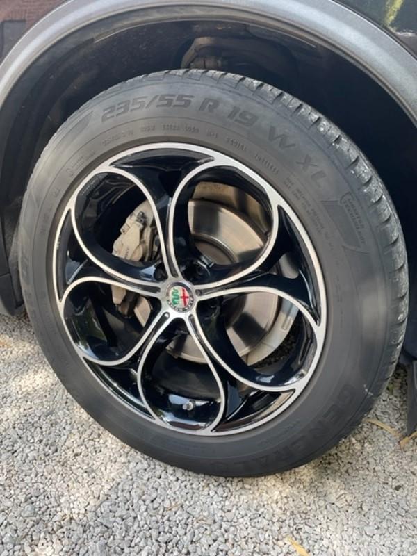 SET GMP DRAKE VELGEN/BANDEN 8X19  235/55*19
