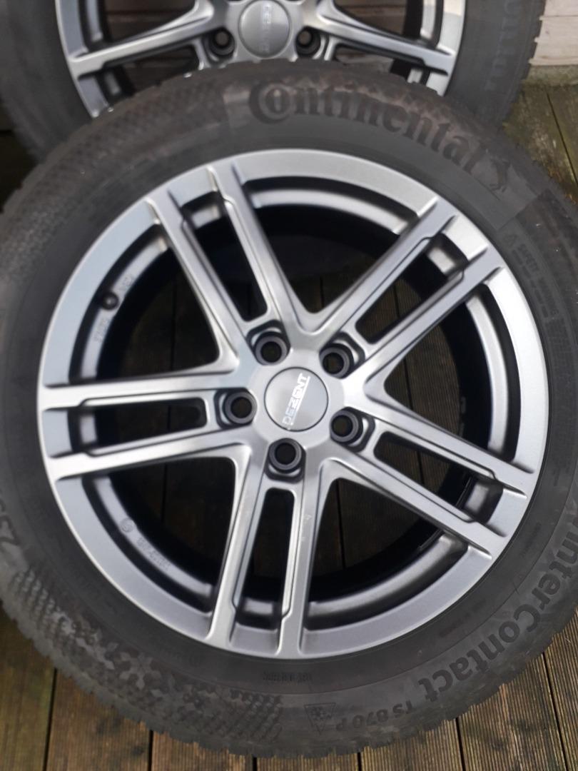 Winterbanden op velg van Volvo V60