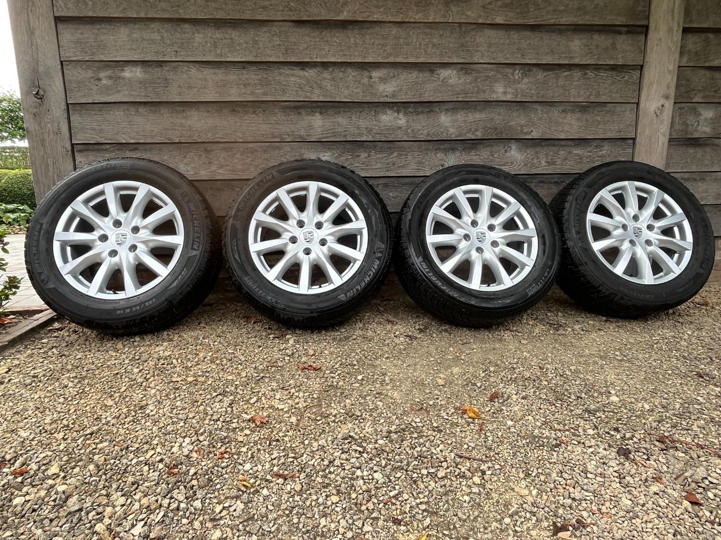 Porsche Cayenne 2012 wintervelgen (4 stuks)