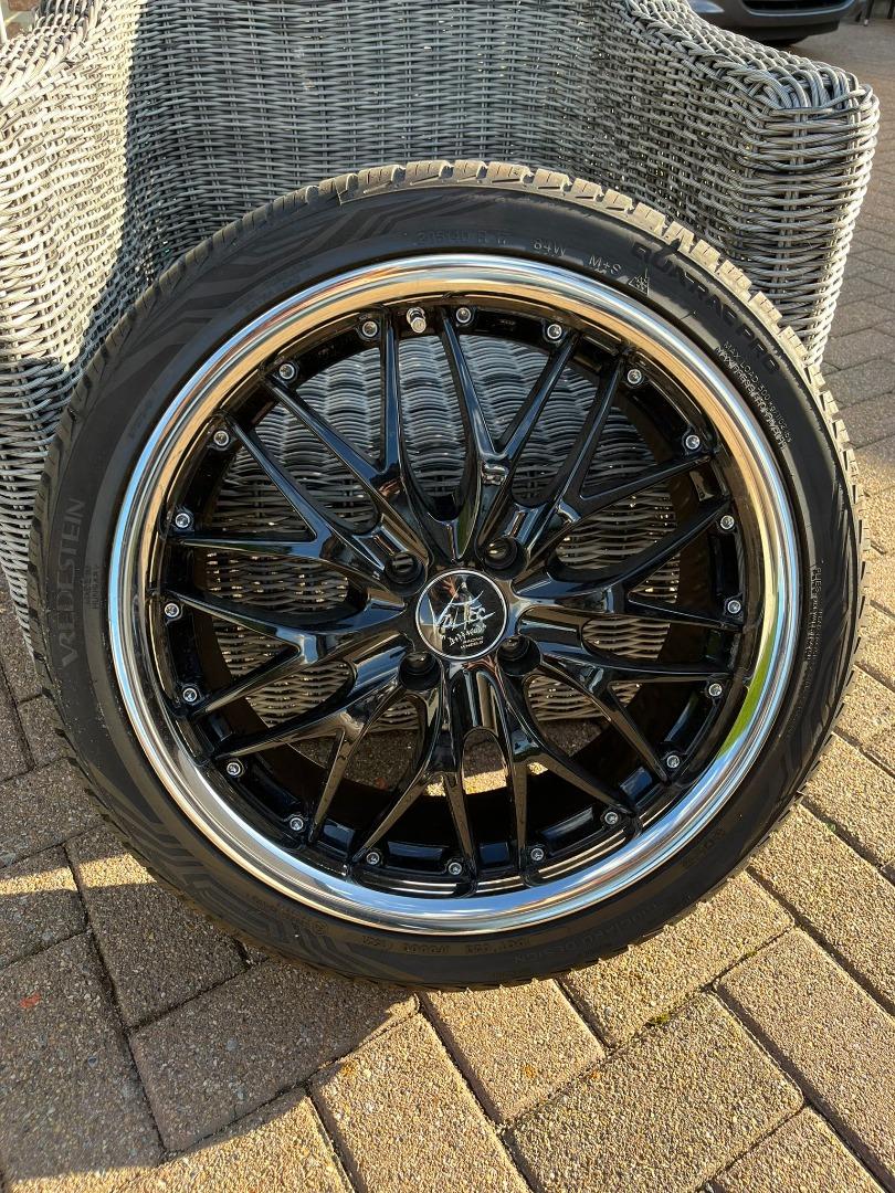 BARRACUDA VOLTEC T6 INCL SPACERS voor Hyundai i20