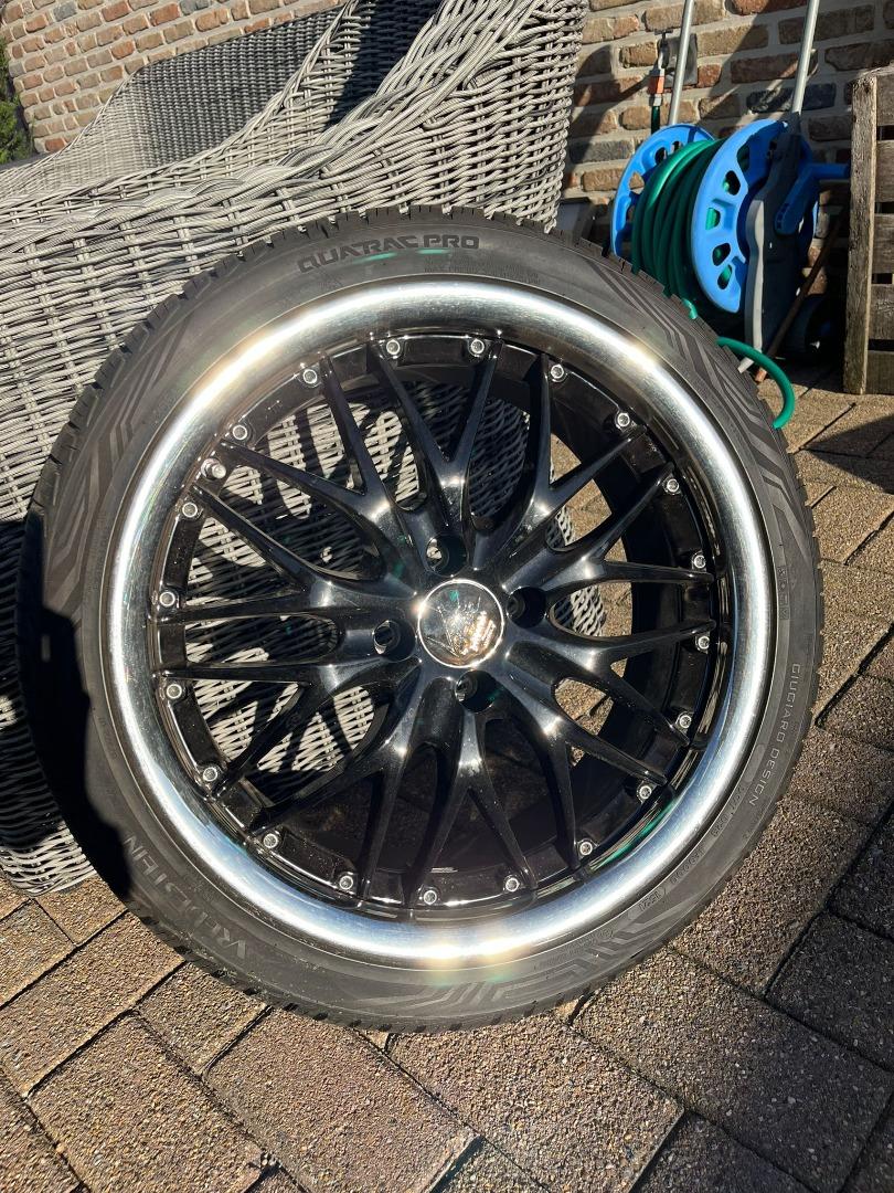 BARRACUDA VOLTEC T6 INCL SPACERS voor Hyundai i20