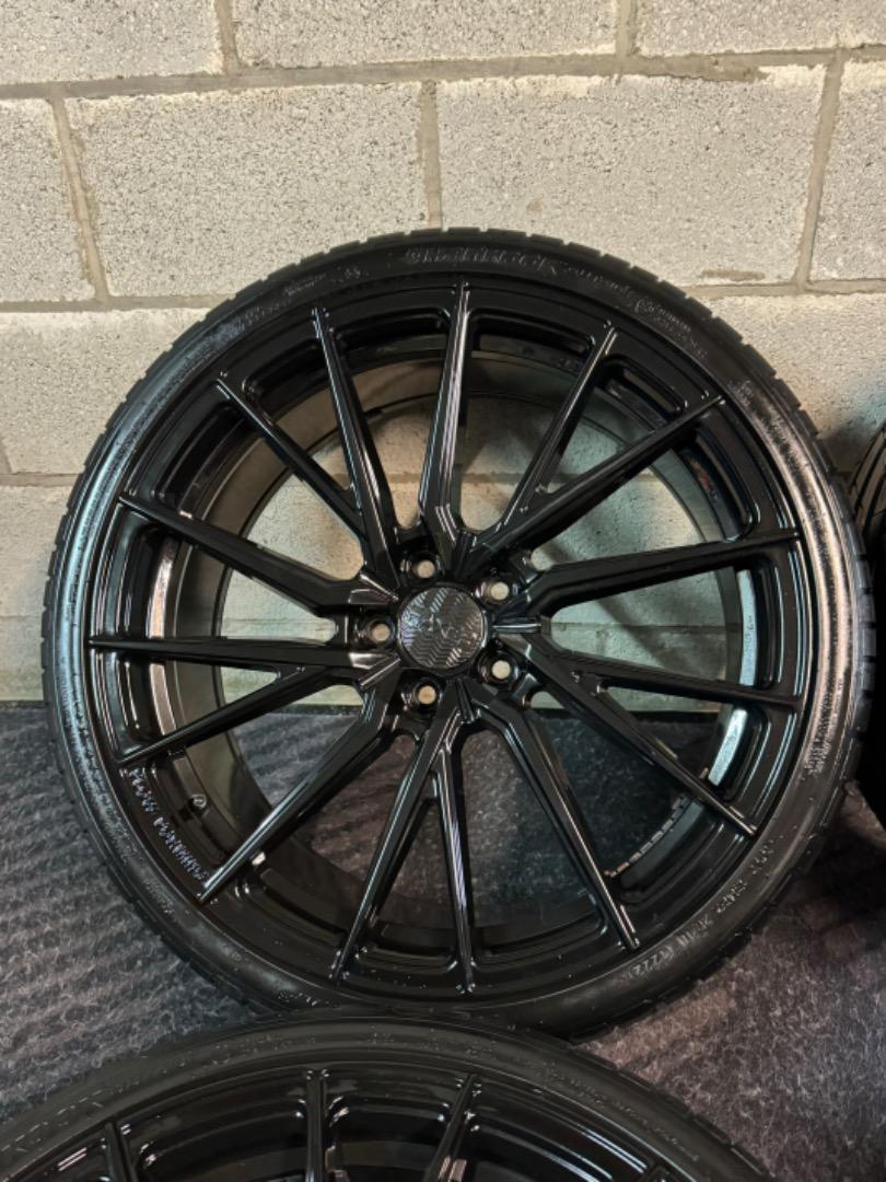 20 inch haxer hx-06f met hankook 245/30/20