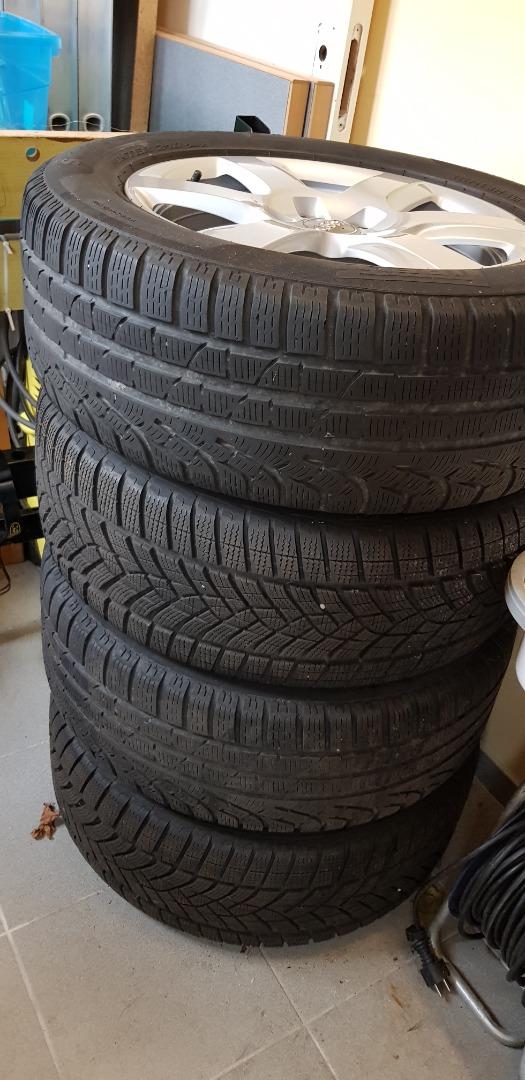 Originele Audi velgen met 4 winterbanden 