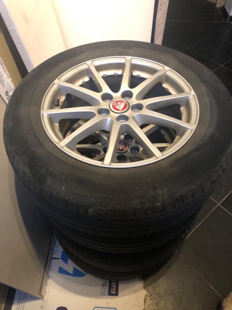 Mooie velgen set Jaguar epace 17 inch - koopje!