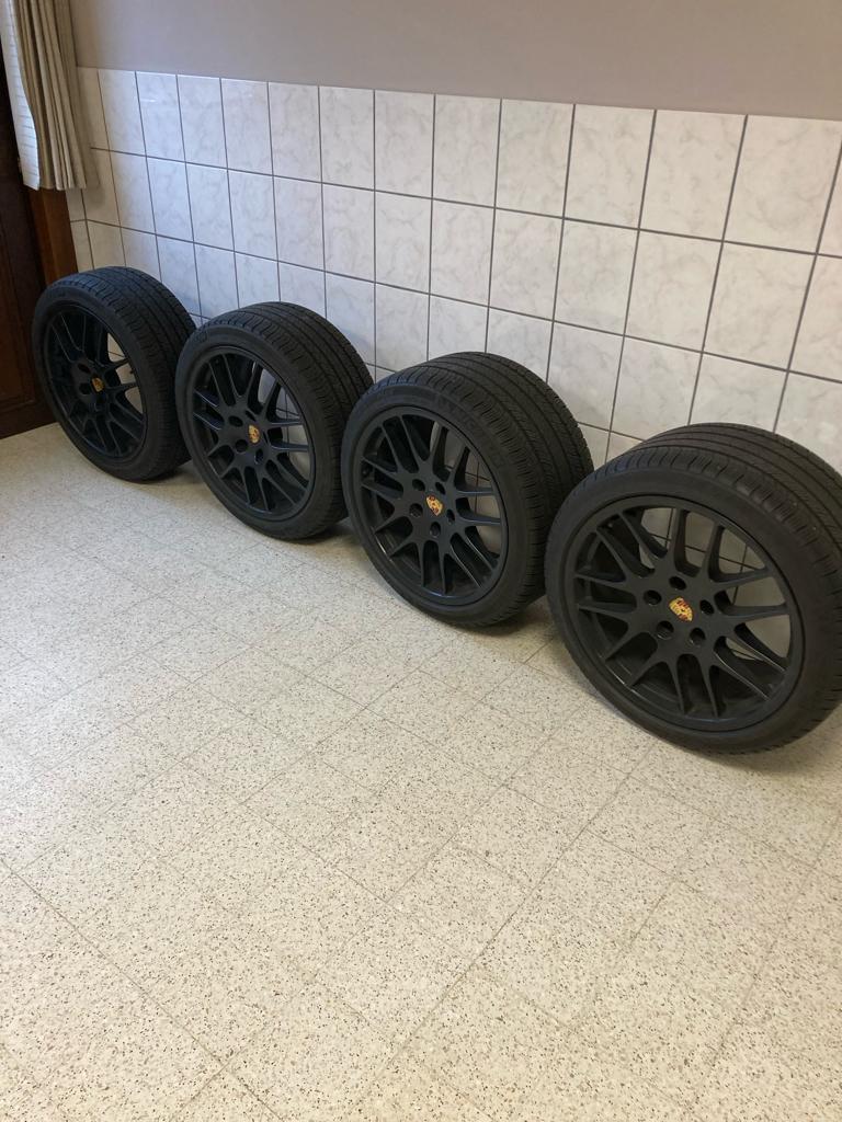 Porsche velgen