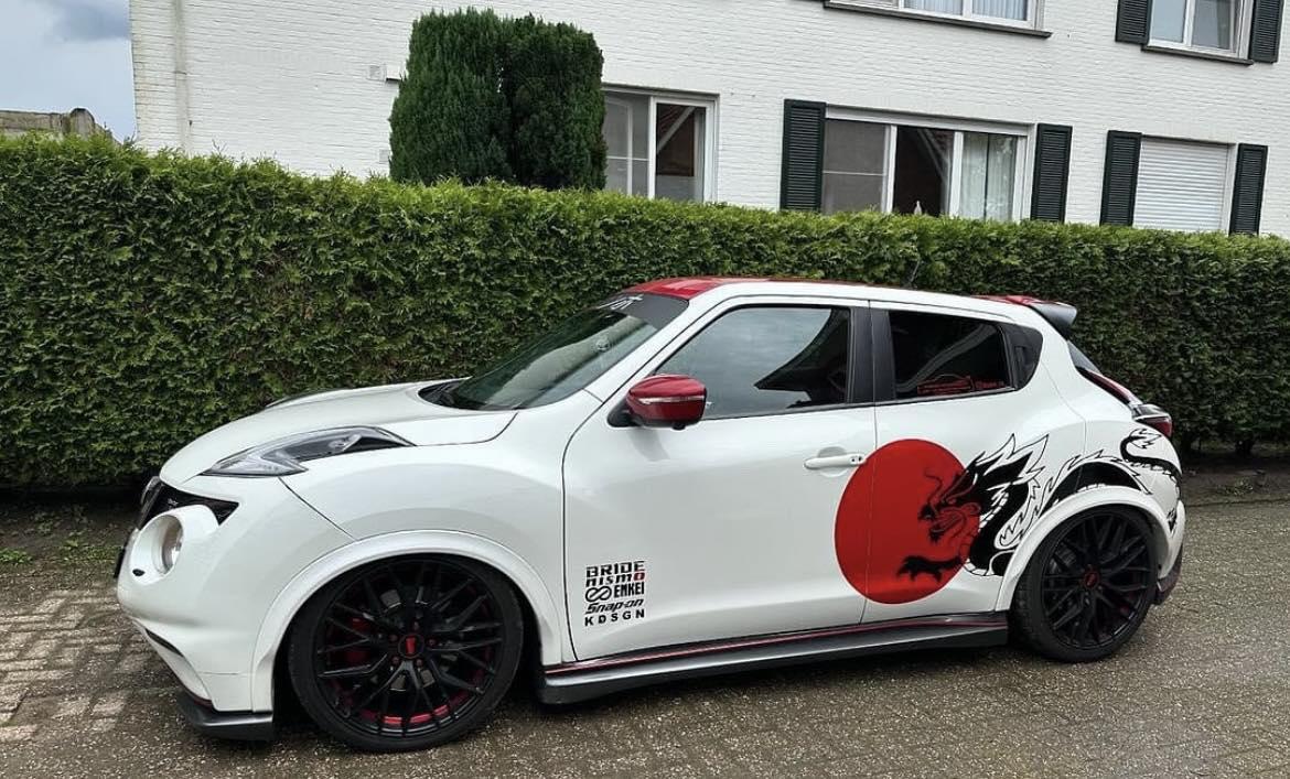 Zwarte MAM velgen met rode rand 