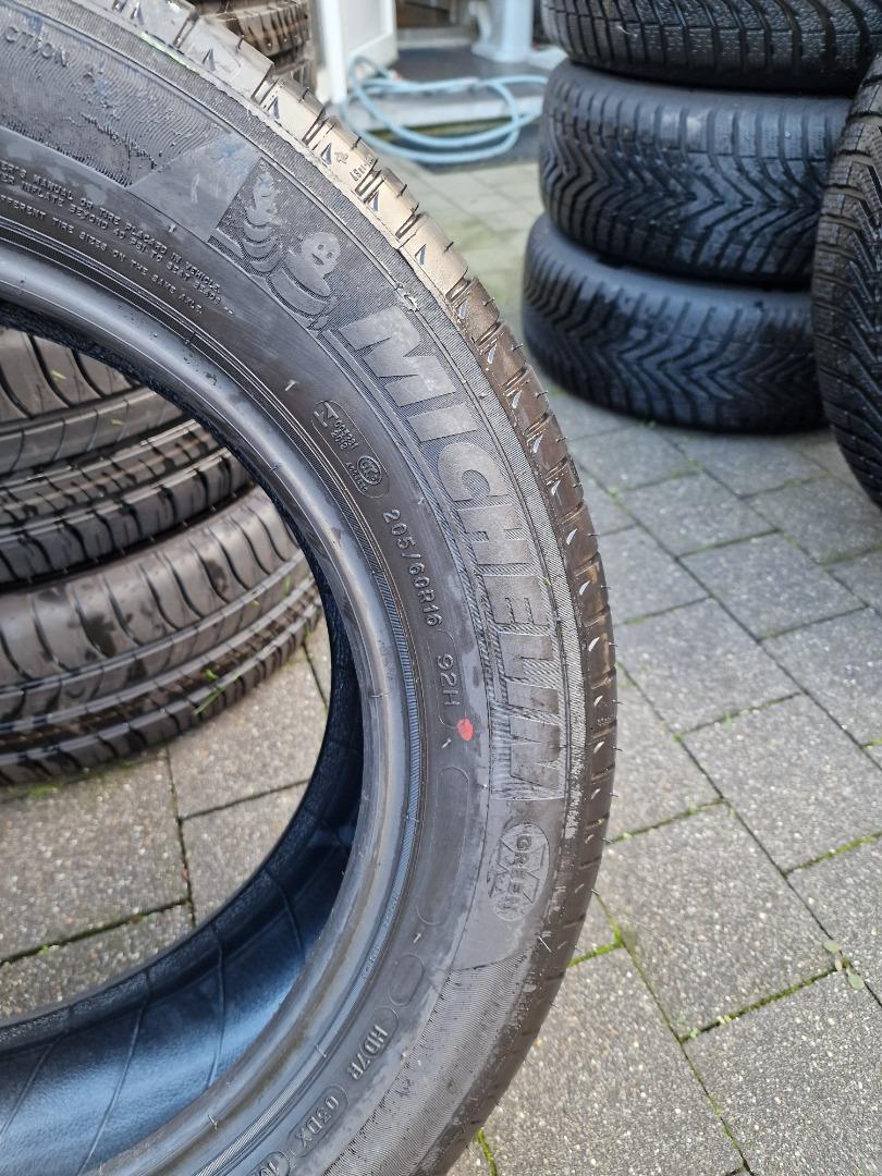 Michelin Energy Saver 205/60 R16