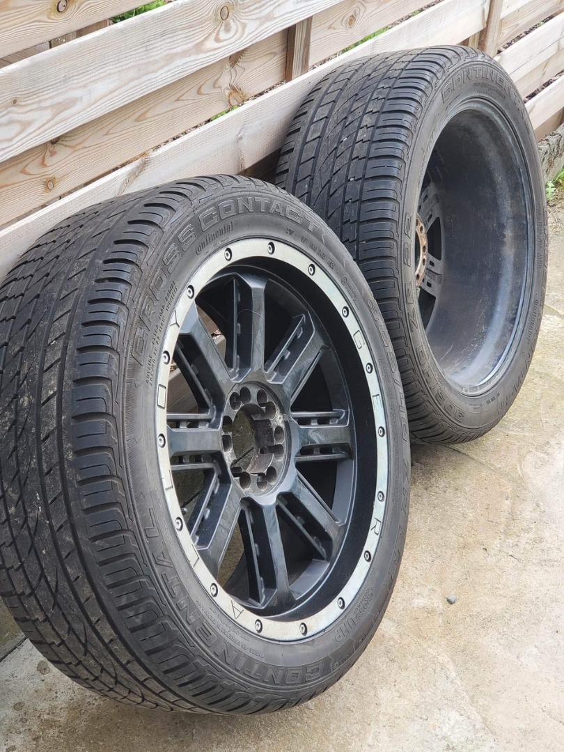 22 inch custom velgen met Continental 305/40 22