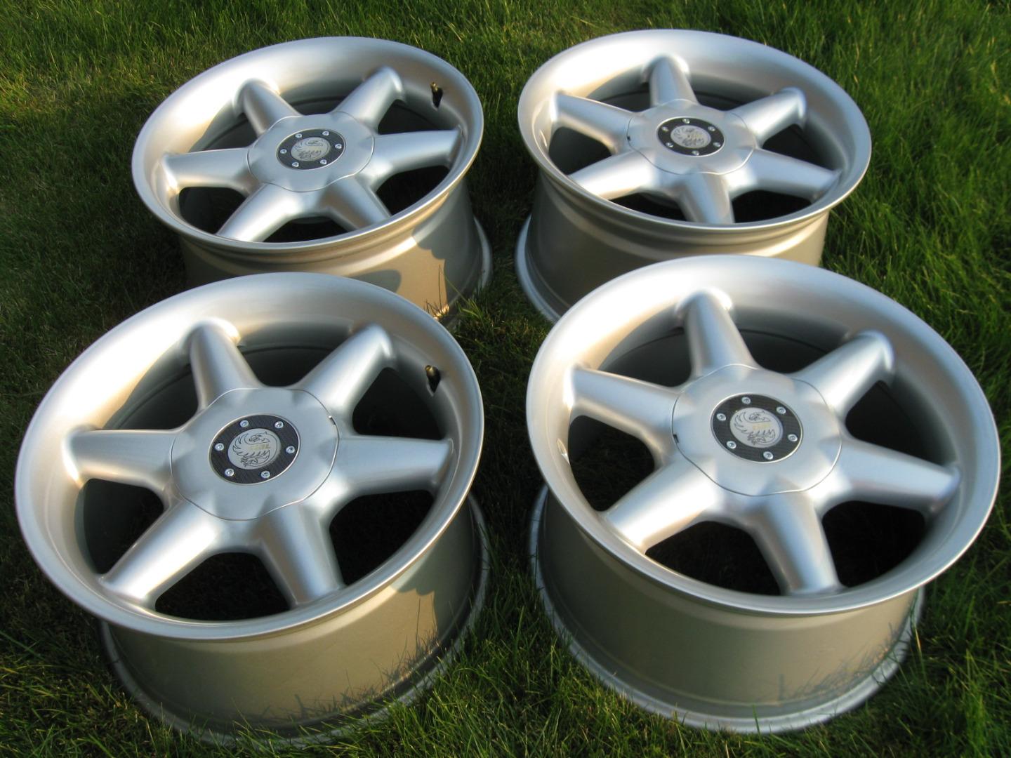 NIEUW 16” RIAL RS 85 BMW E28 / E32 / E34 / E12