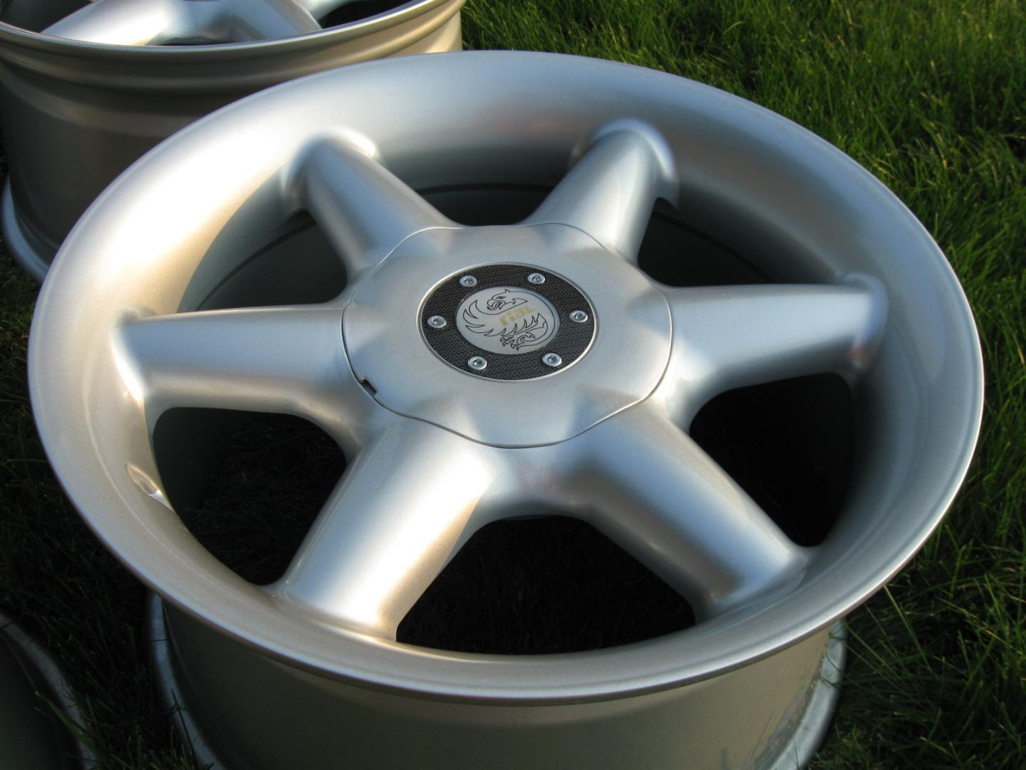NIEUW 16” RIAL RS 85 BMW E28 / E32 / E34 / E12