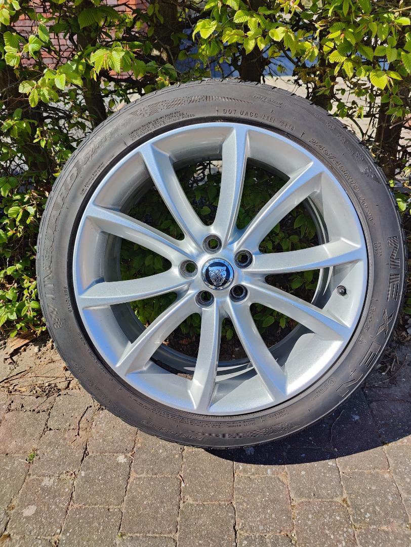 Jaguar Aquila metalic 19inch velgen