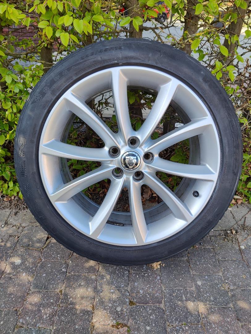 Jaguar Aquila metalic 19inch velgen 