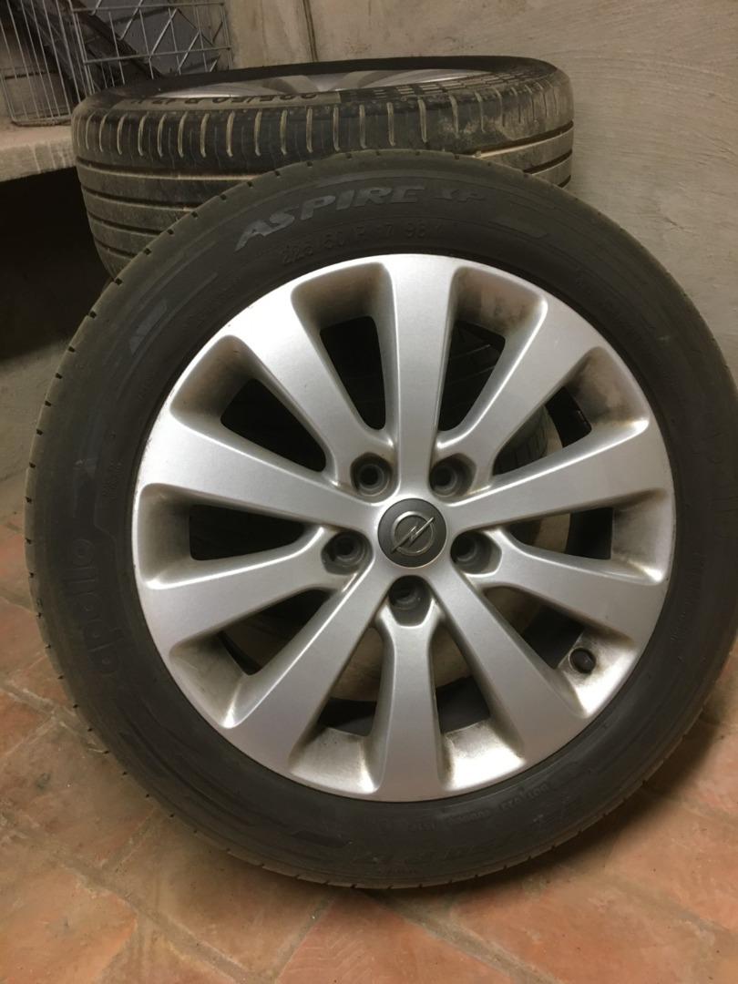 originele velgen opel zafira + banden