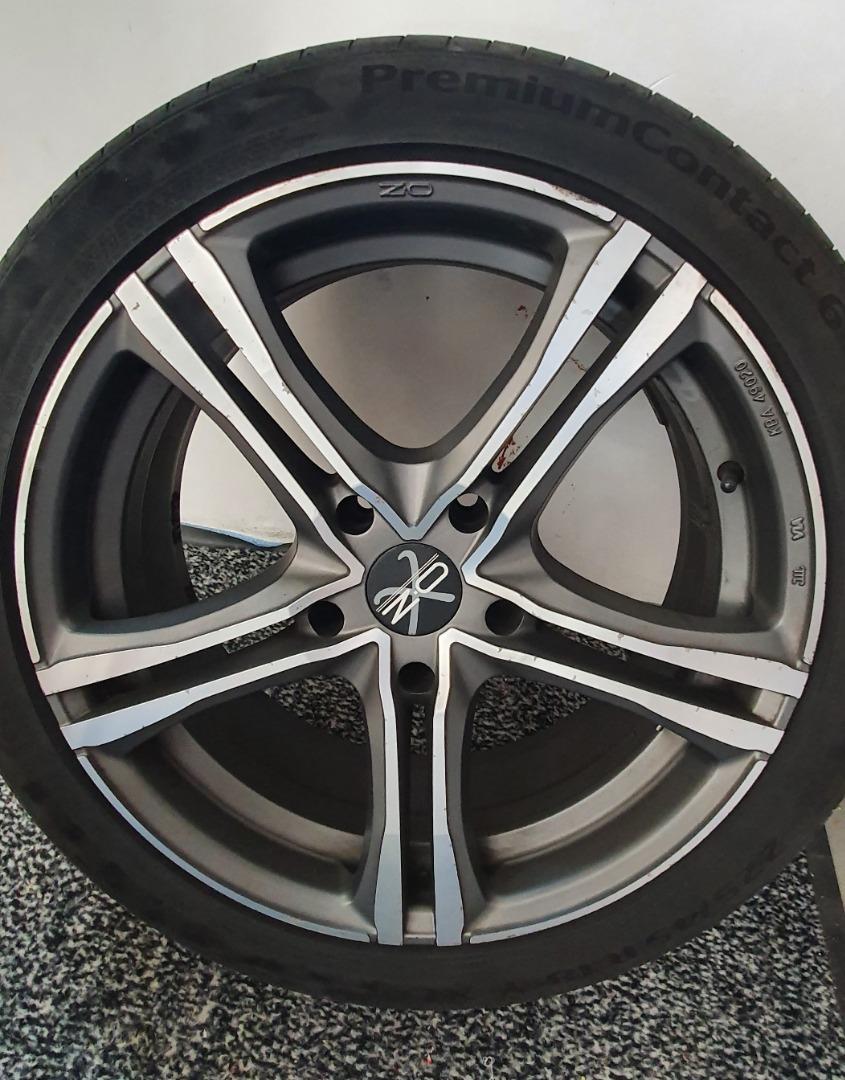 Set 18" OZ X5B velgen + banden voor BMW 3