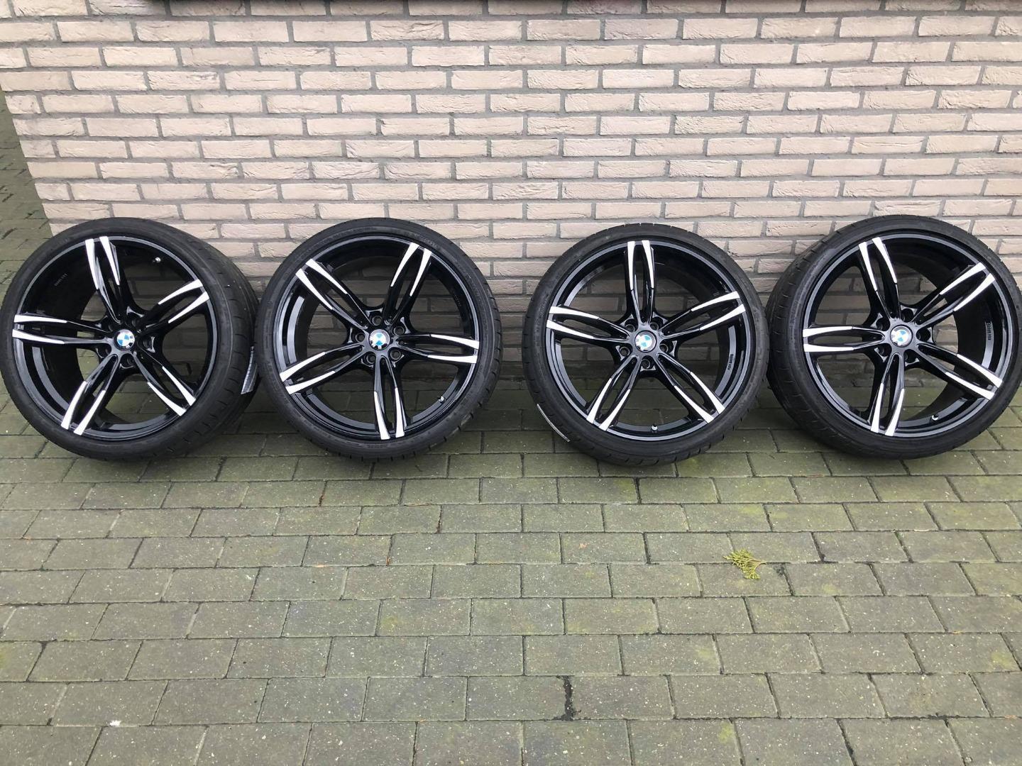 BMW 20 inch breedset zes spaakvelgen 5x112.