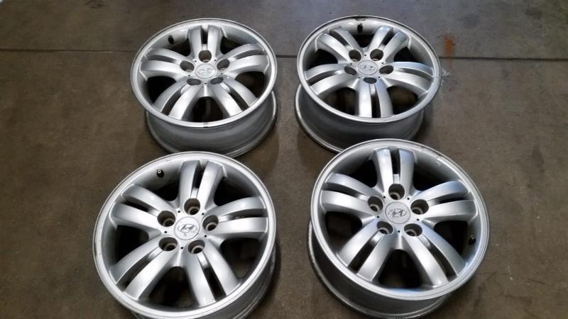Nieuwe velgen Hyundai Tucson 16 inch.