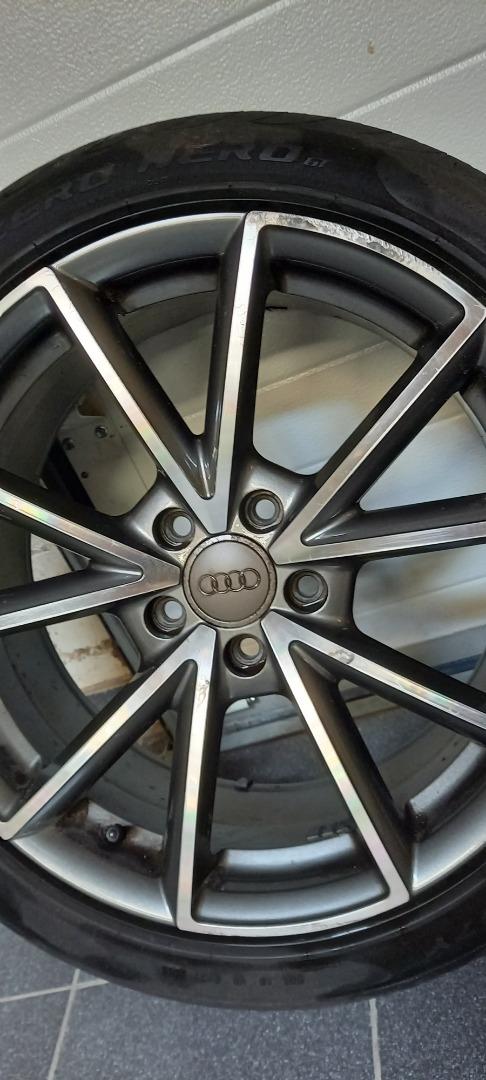 Pirelli  P zero 245 40 R18 97Y AUDI VELGEN + BAND