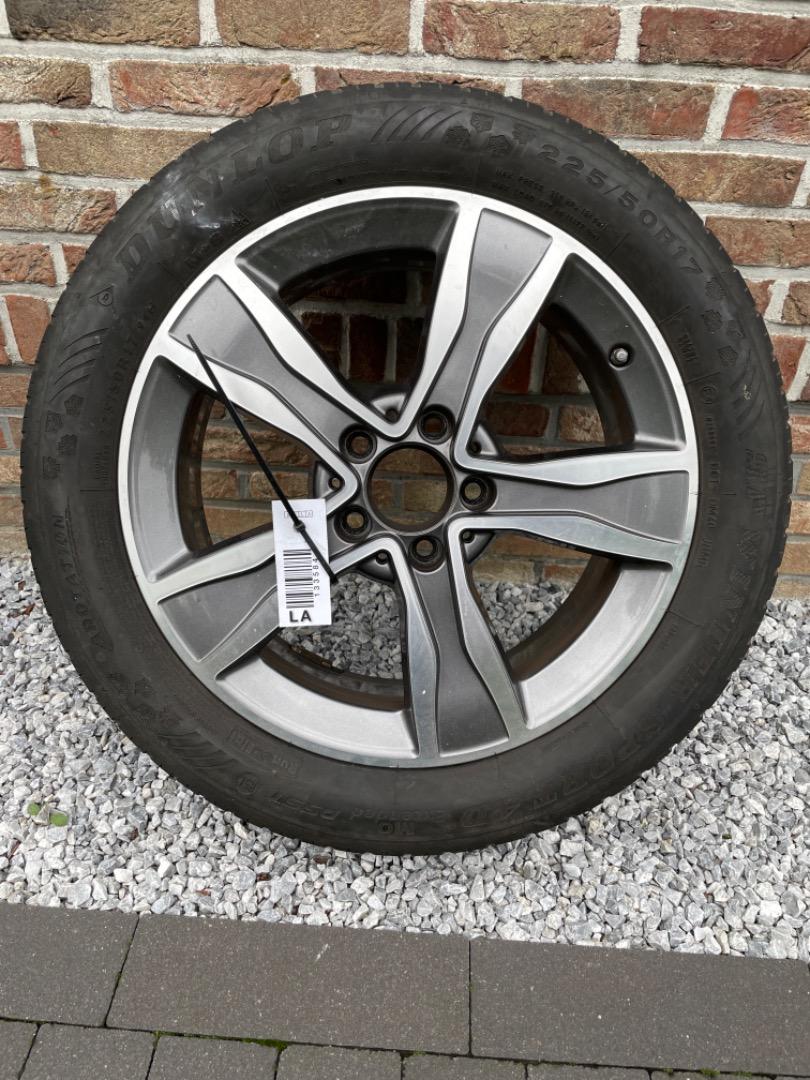 17 inch alu velgen (banden niet meer bruikbaar)