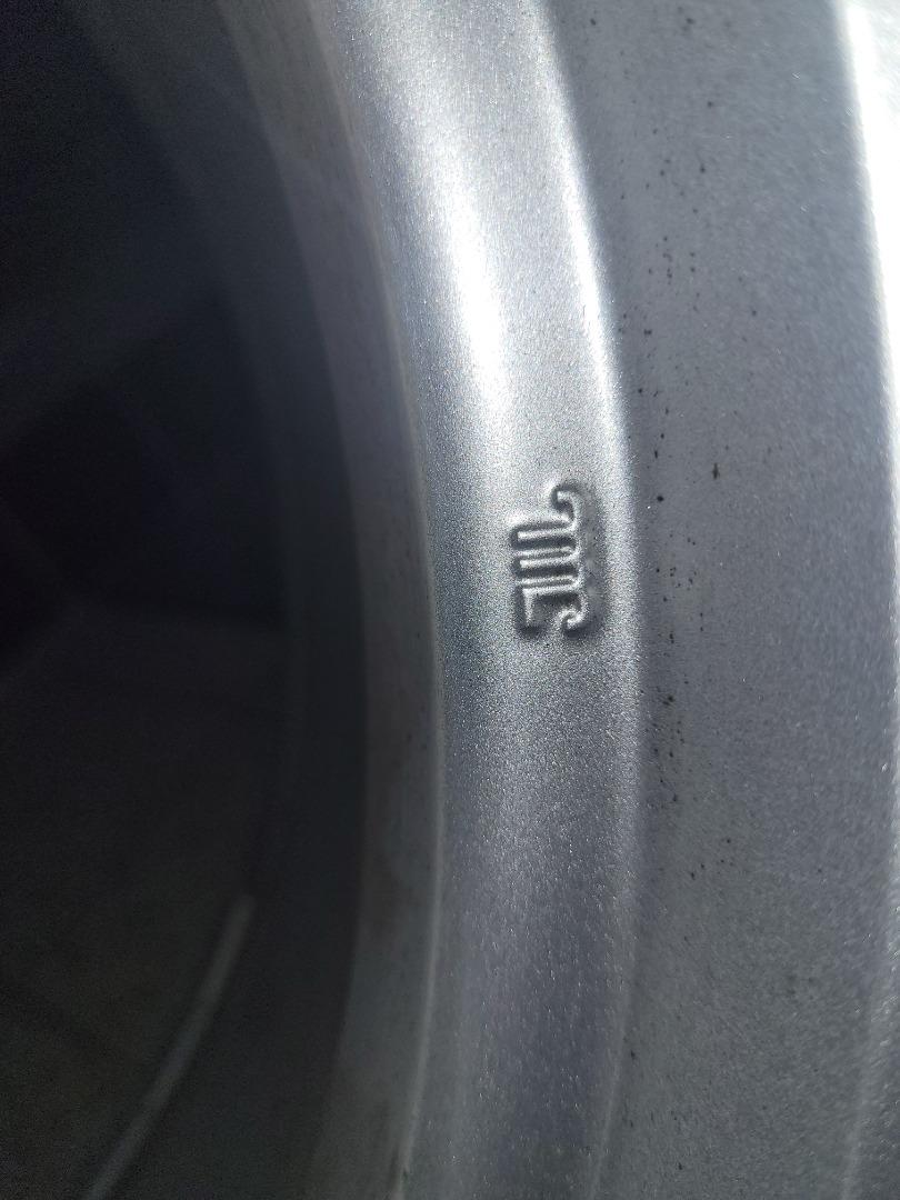 Velgen mercedes Benz ml met nieuwe banden te koop