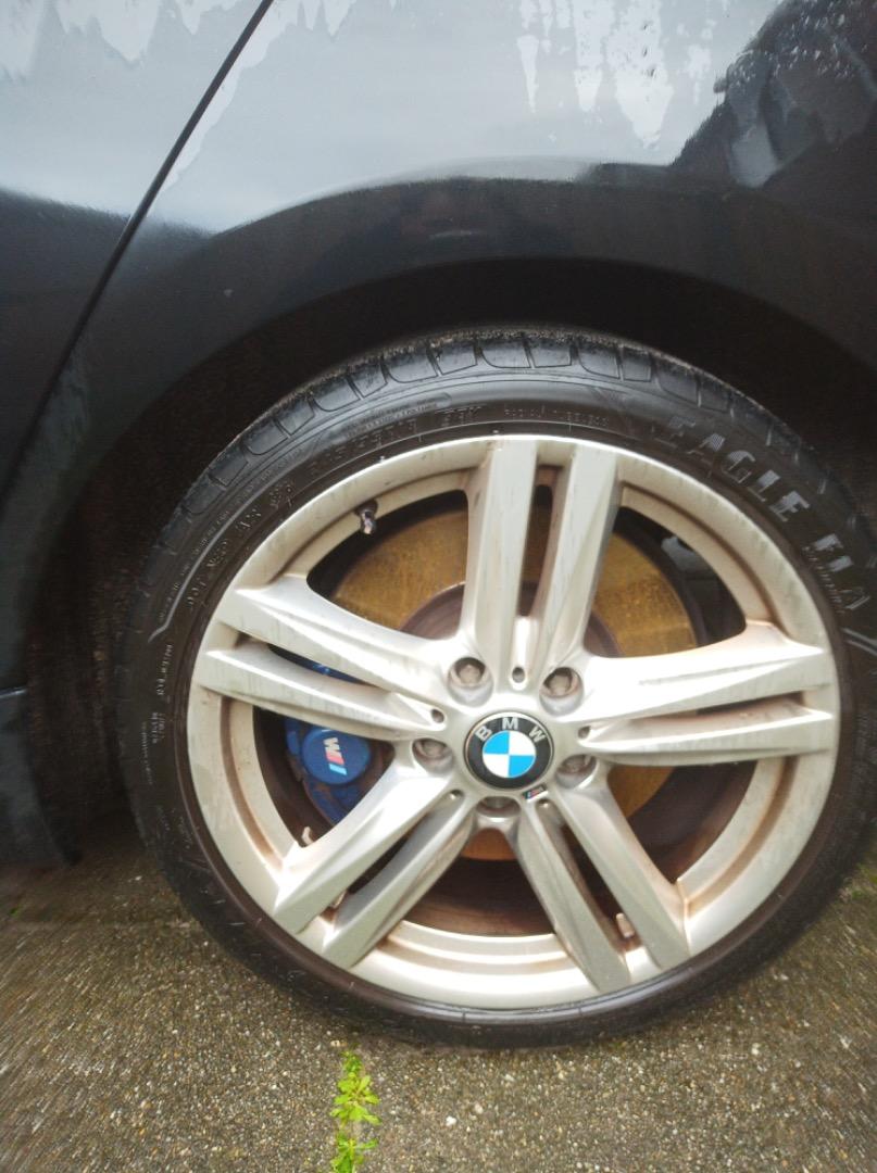 BMW 18inch velgen met runflat goodyear banden
