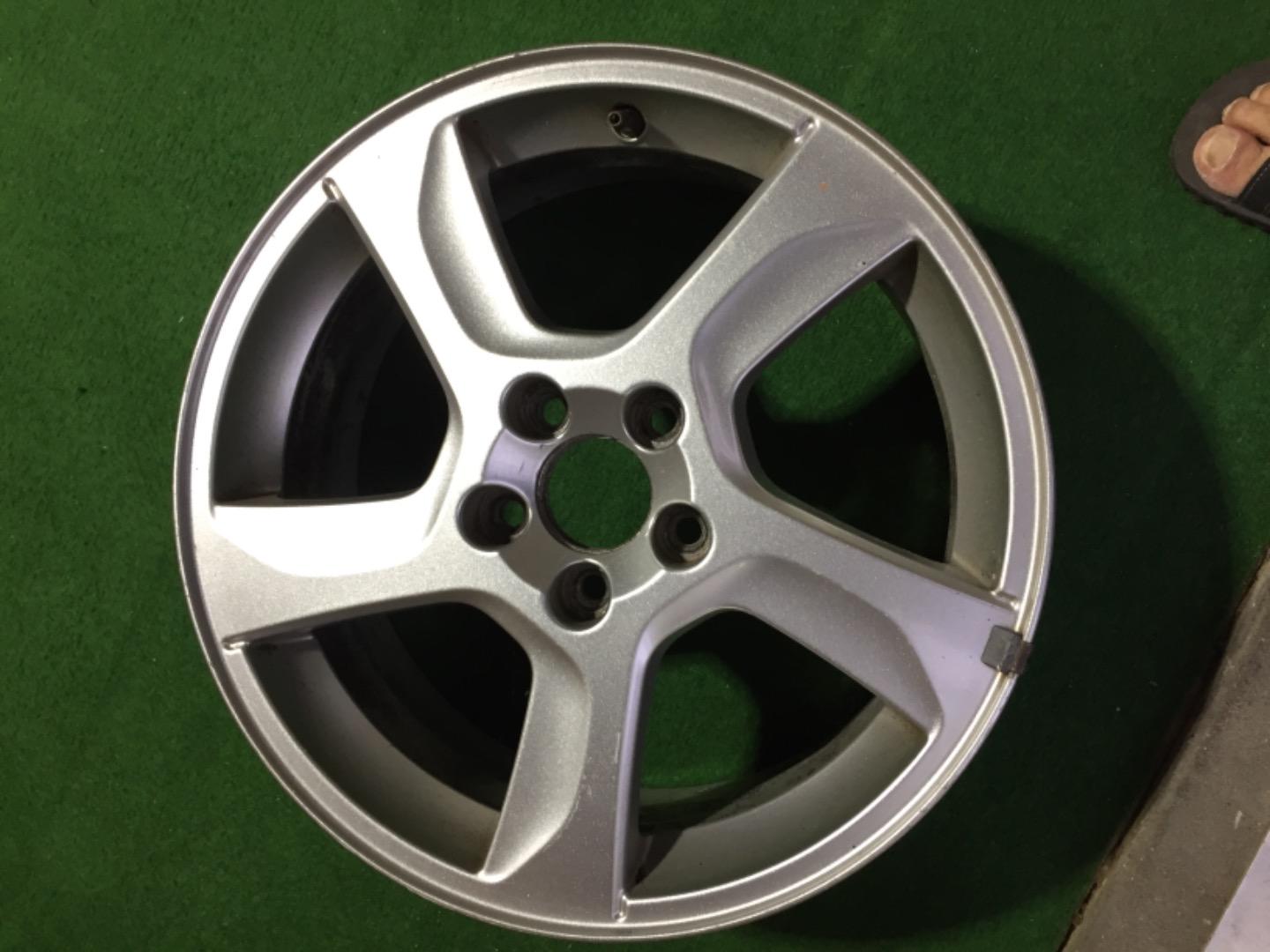 4 stuks 17 inch Volvo velgen