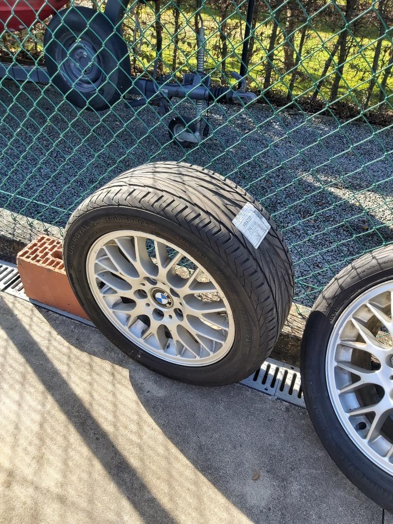 4 BMW 3 velgen met gebruikte zomerbanden. Goede st