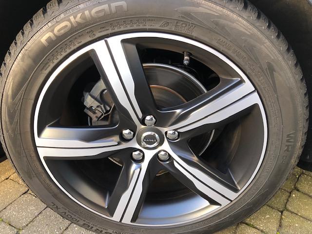 4 Nokian winterbanden op 18